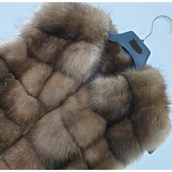 Amato Sable Fur Sleeveless Coat Jacket Size Small (42) - Picture 6 of 10